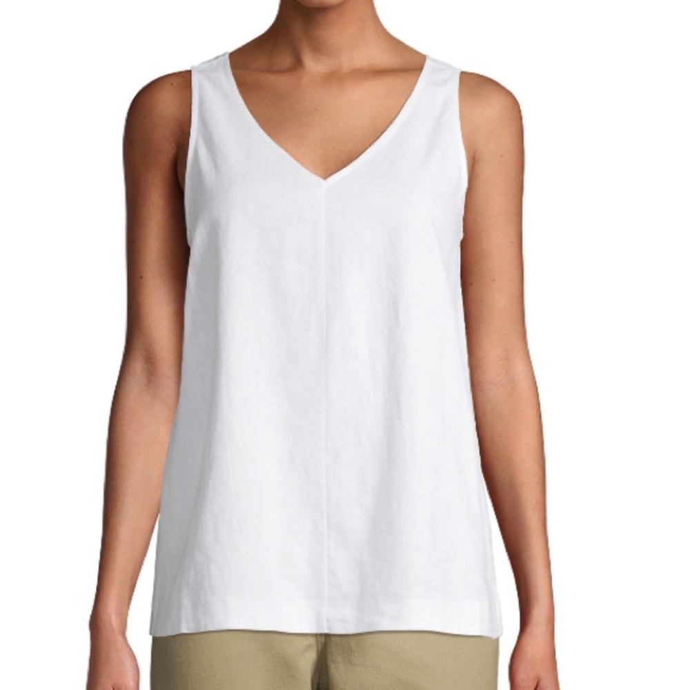 NWOT white V neck tank